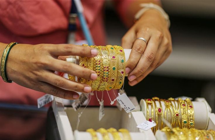 India Gold and Silver Import Duties Hiked to 15%